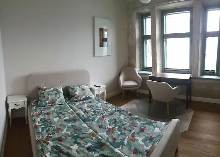 At Dollis Apartament *